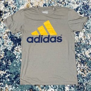 Adidas T-Shirt